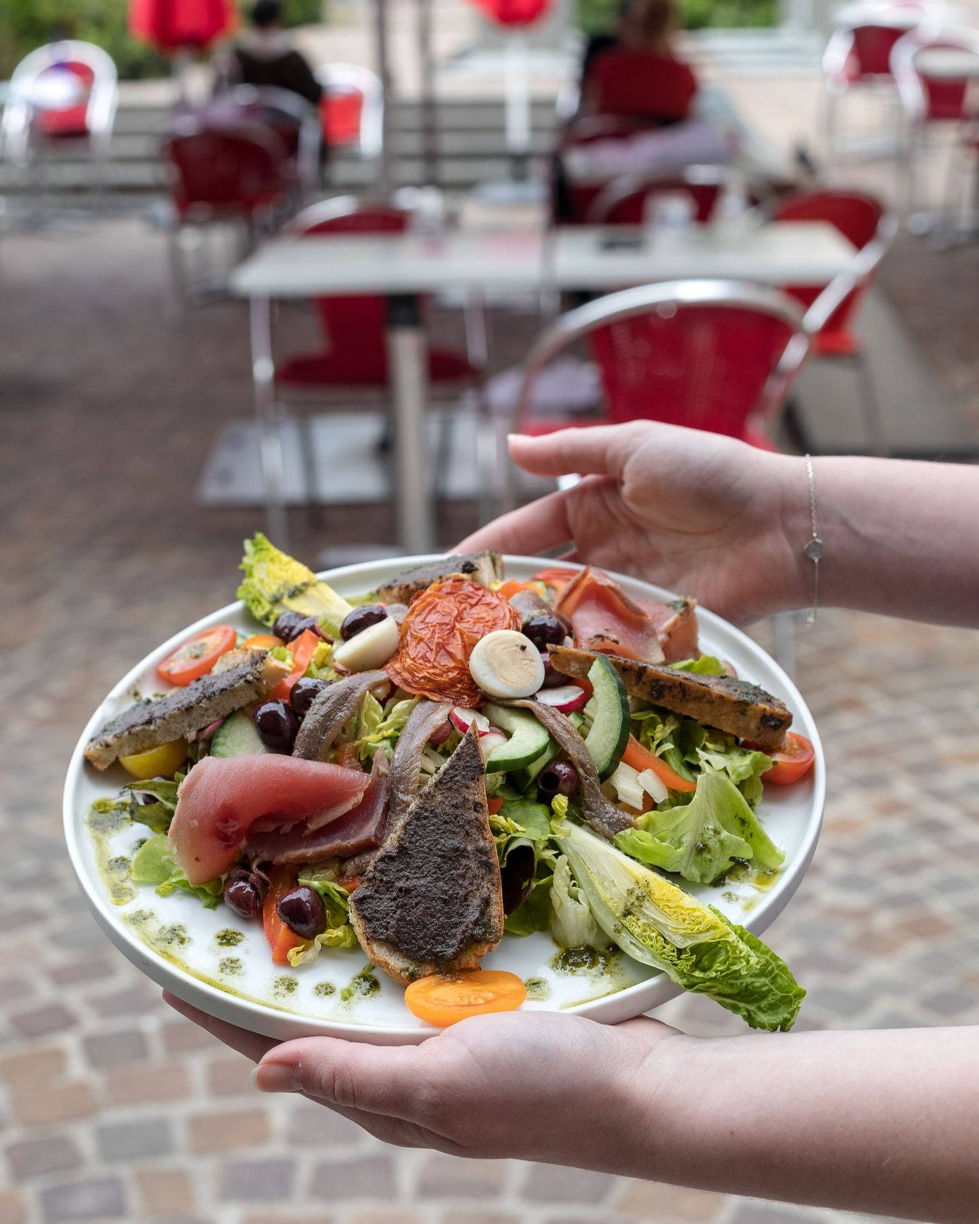 La Salade Petit Riche Rouennais au foie gras et magret fumé